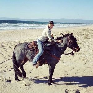 Meet your Posher, Tayler